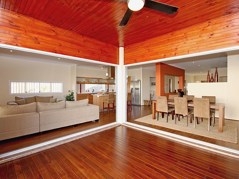 10 Mickelson Street, North Lakes QLD 4509