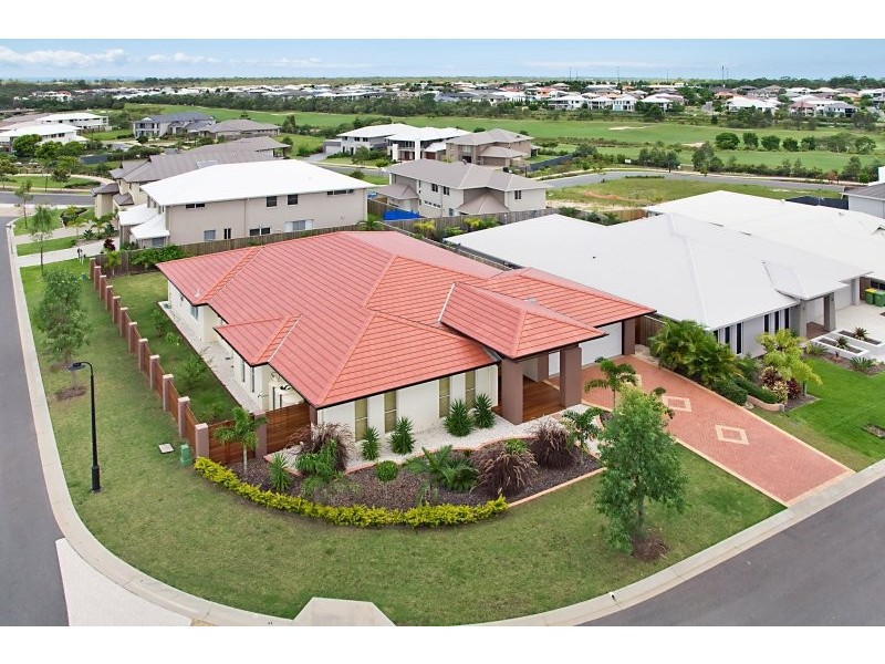 10 Mickelson Street, North Lakes QLD 4509