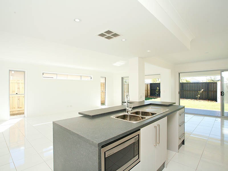 34 Ballesteros Street, North Lakes QLD 4509