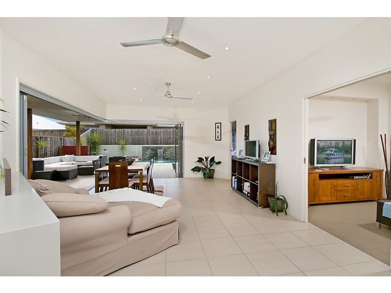 7 Backhousia Court, North Lakes QLD 4509