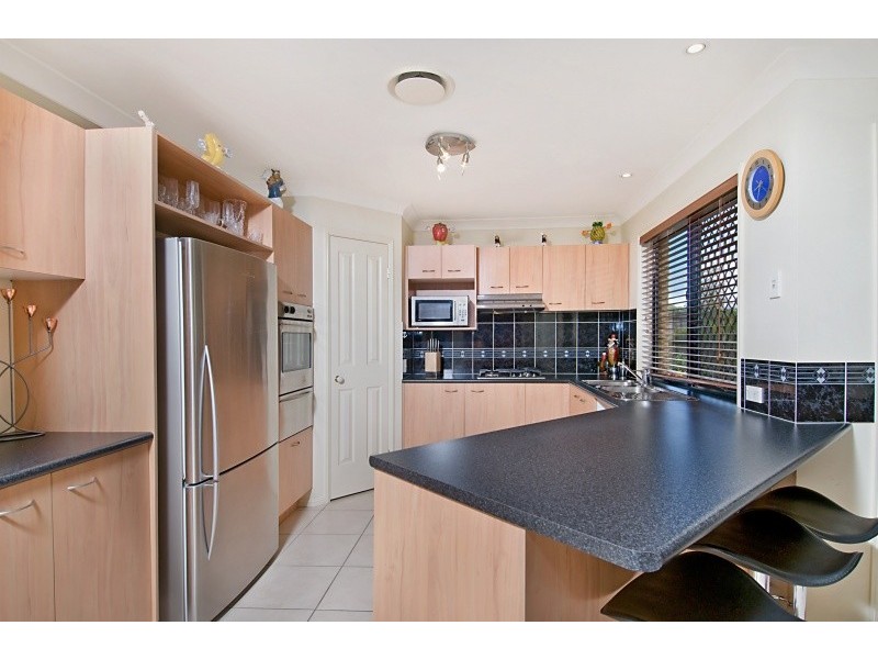 6 Cassava Court, North Lakes QLD 4509