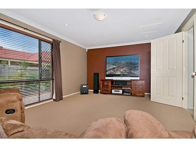 6 Cassava Court, North Lakes QLD 4509