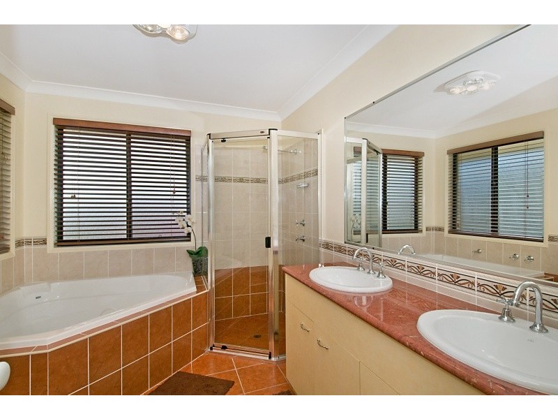 6 Cassava Court, North Lakes QLD 4509