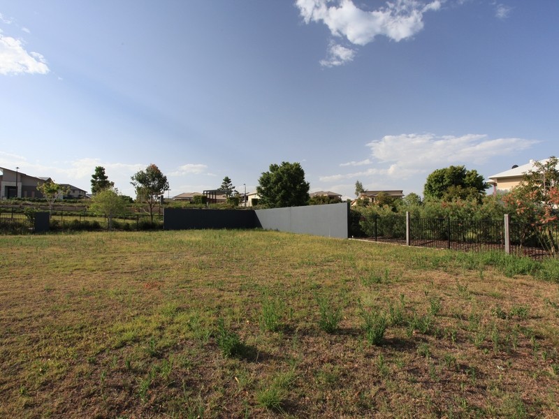 4 Els Court, North Lakes QLD 4509