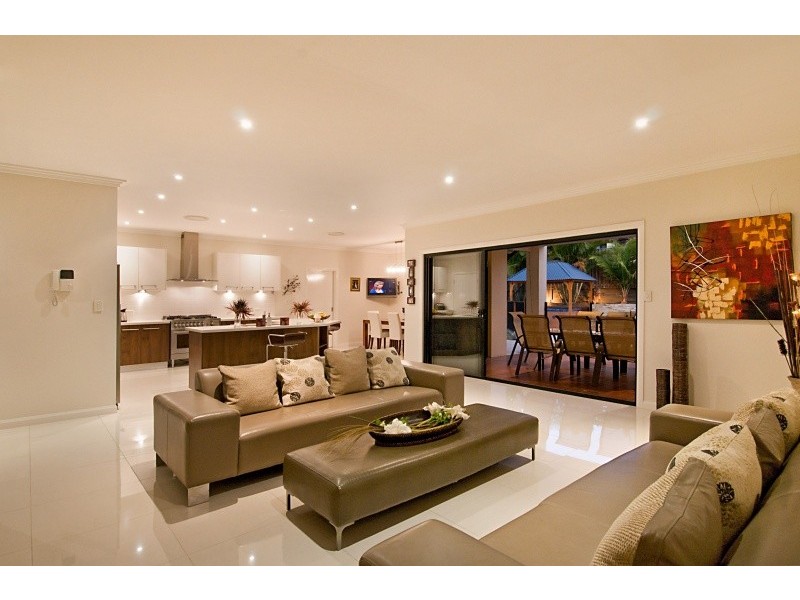 74 Copeland Drive, North Lakes QLD 4509