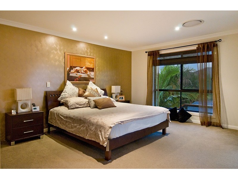 74 Copeland Drive, North Lakes QLD 4509