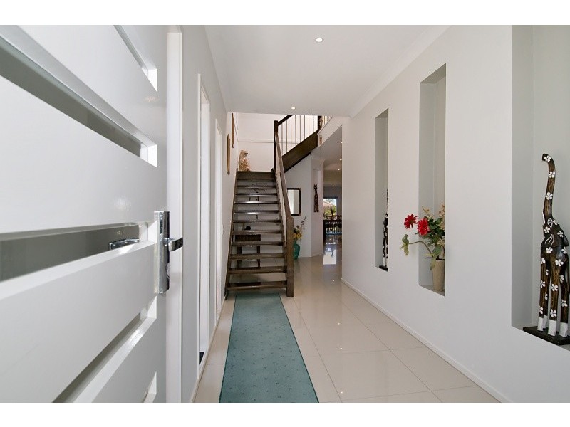 10 Carmody Parade, North Lakes QLD 4509