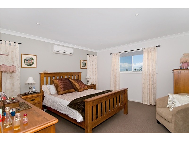 10 Carmody Parade, North Lakes QLD 4509