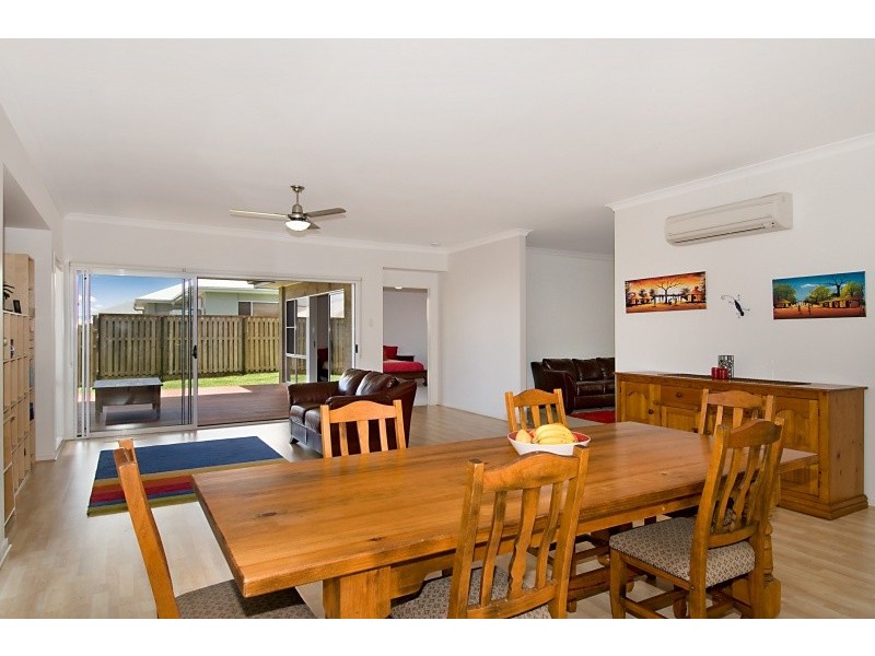 5 Langer Circuit, North Lakes QLD 4509