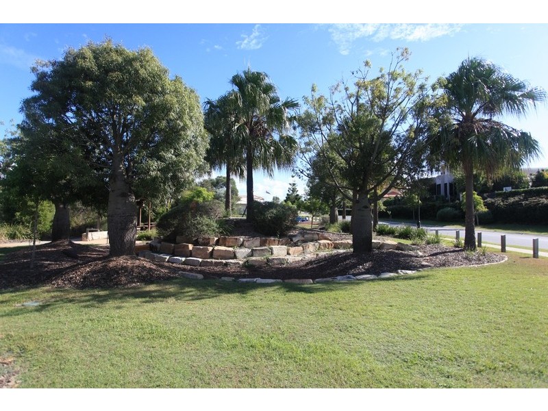 4 Jacana Parade, North Lakes QLD 4509