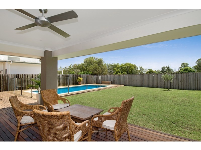 14 Kangaroo Street, North Lakes QLD 4509