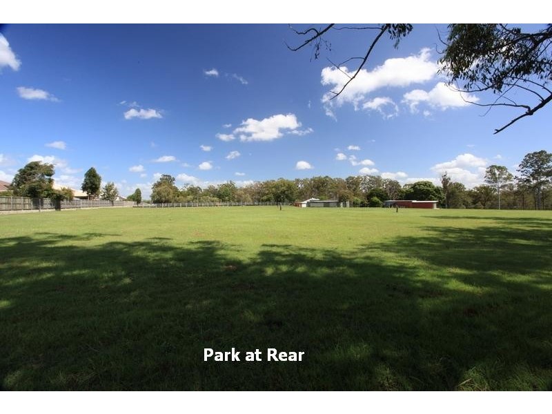 14 Kangaroo Street, North Lakes QLD 4509