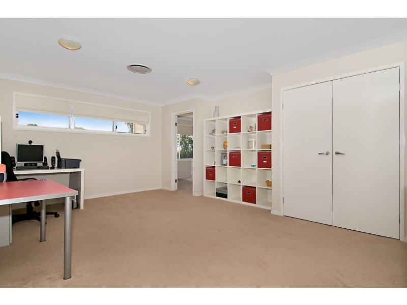 14 Kangaroo Street, North Lakes QLD 4509