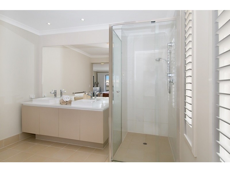 14 Kangaroo Street, North Lakes QLD 4509