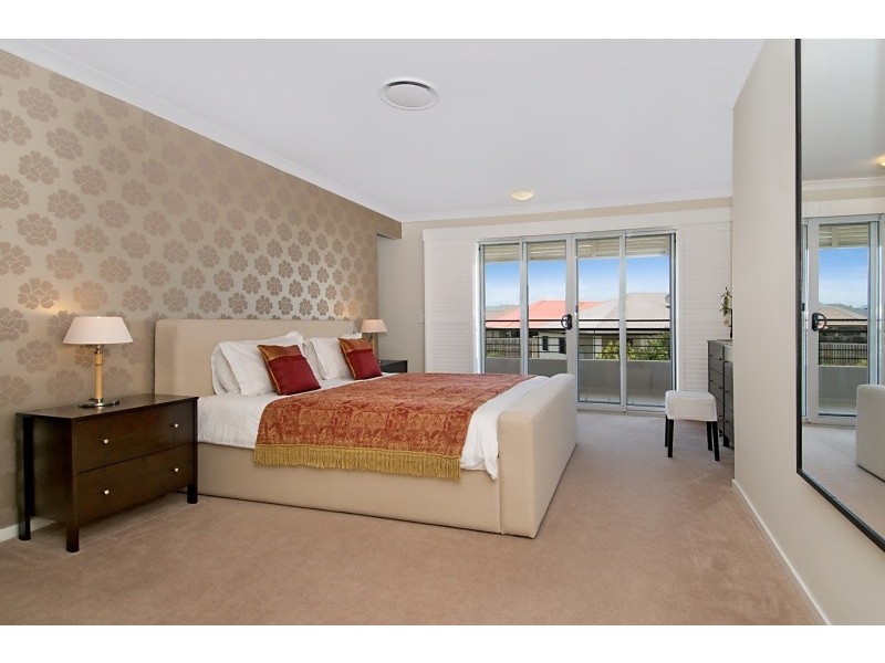 14 Kangaroo Street, North Lakes QLD 4509