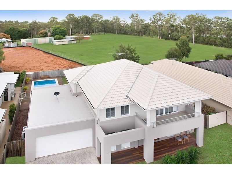 14 Kangaroo Street, North Lakes QLD 4509