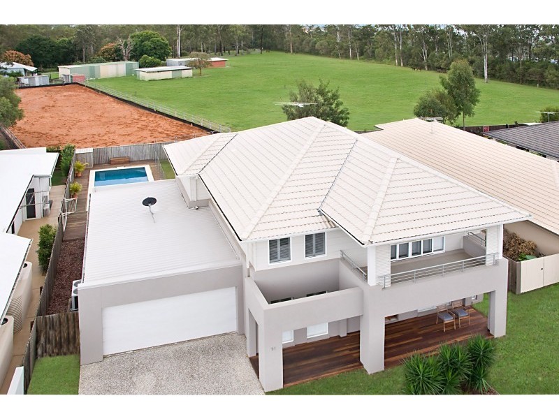 14 Kangaroo Street, North Lakes QLD 4509