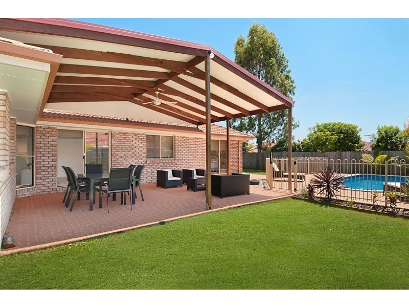 6 Davenport Parade, North Lakes QLD 4509