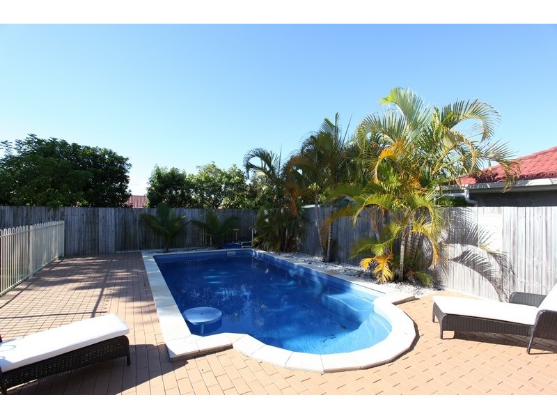 6 Davenport Parade, North Lakes QLD 4509