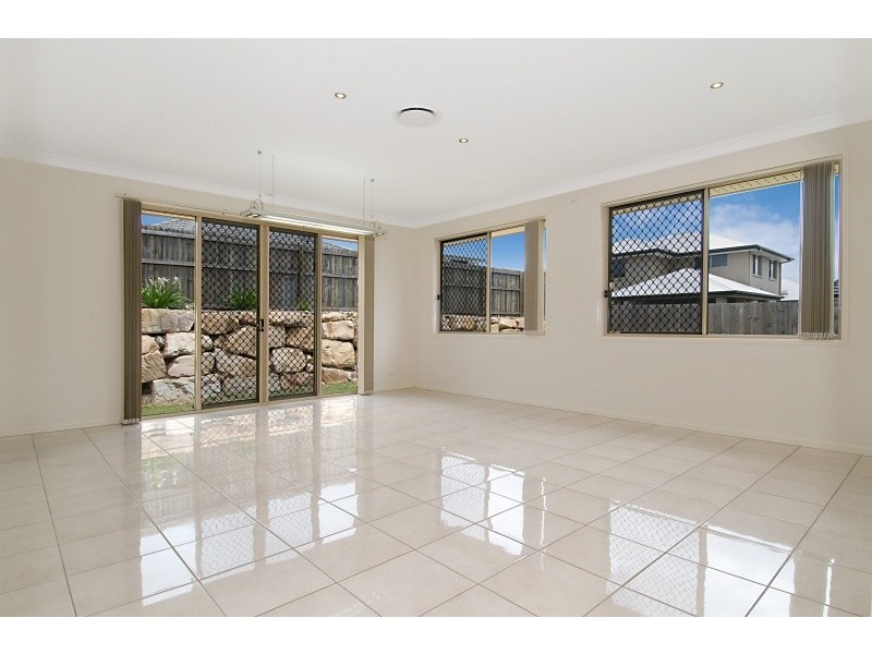 3 Glider Street, North Lakes QLD 4509