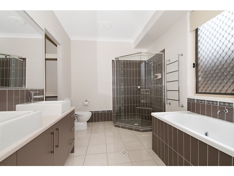 3 Glider Street, North Lakes QLD 4509