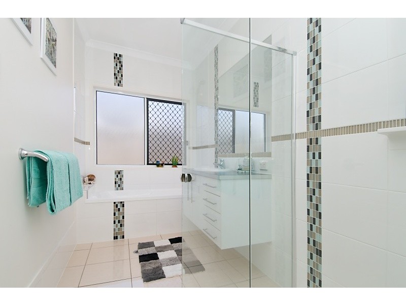19 Silkpod Court, North Lakes QLD 4509