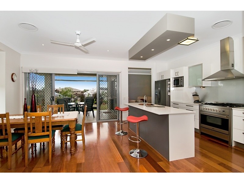 8 Hetherington Street, North Lakes QLD 4509