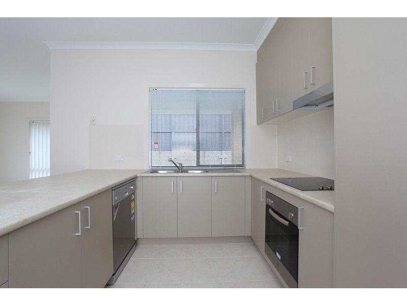 63 Astley Parade, North Lakes QLD 4509
