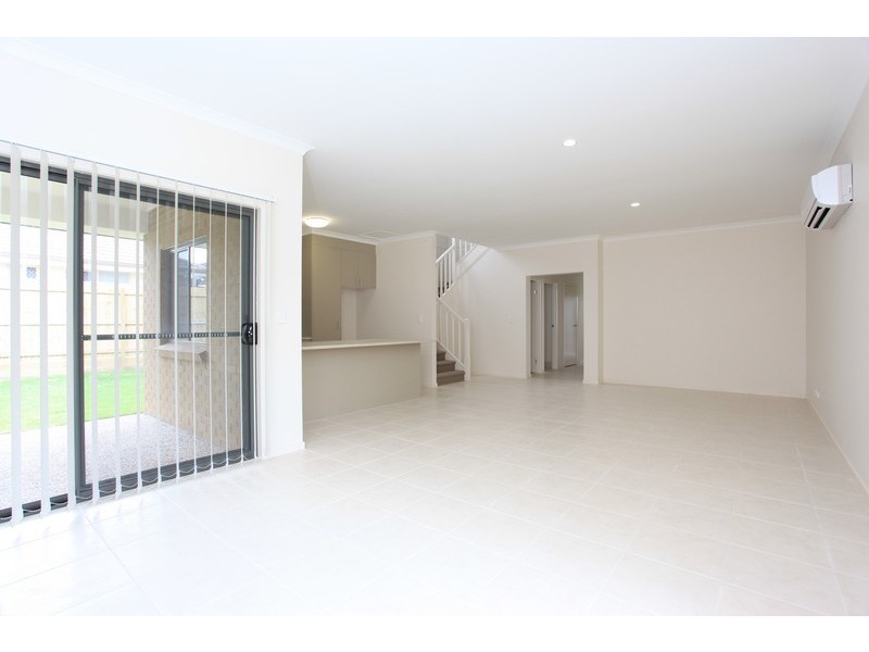 63 Astley Parade, North Lakes QLD 4509