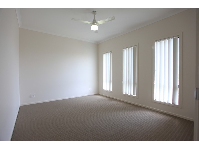 63 Astley Parade, North Lakes QLD 4509