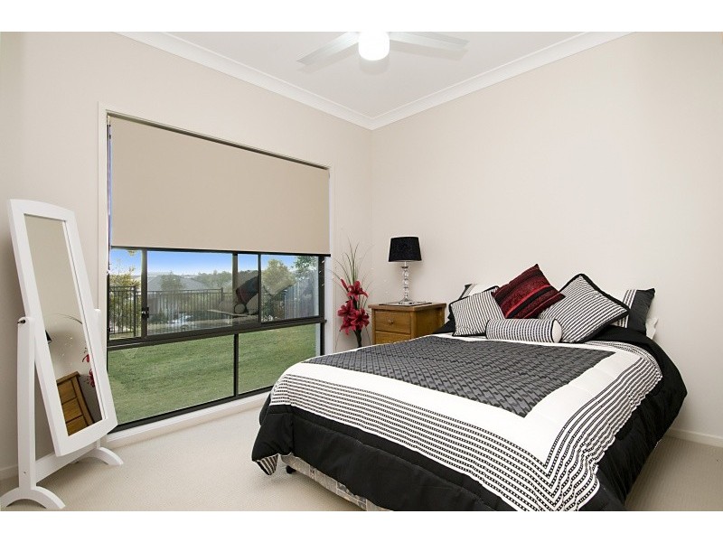 54 Kangaroo Street, North Lakes QLD 4509
