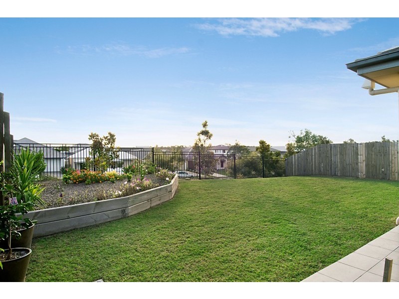 54 Kangaroo Street, North Lakes QLD 4509