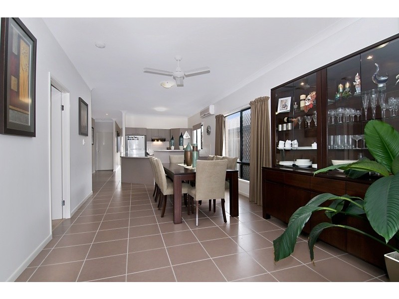 43 Kurrajong Circuit, North Lakes QLD 4509