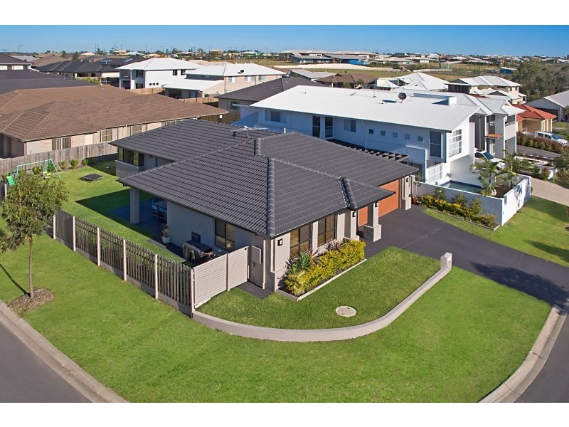 19 Warabi Crescent, North Lakes QLD 4509