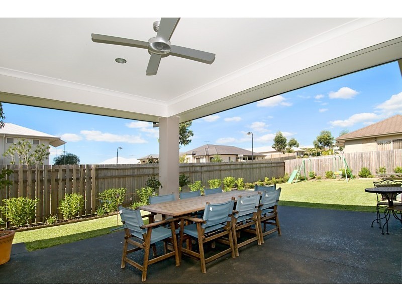 19 Warabi Crescent, North Lakes QLD 4509