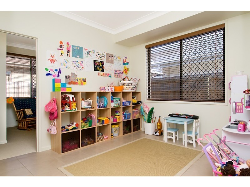 19 Warabi Crescent, North Lakes QLD 4509