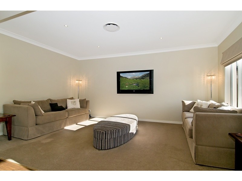 16 Morgan Street, North Lakes QLD 4509