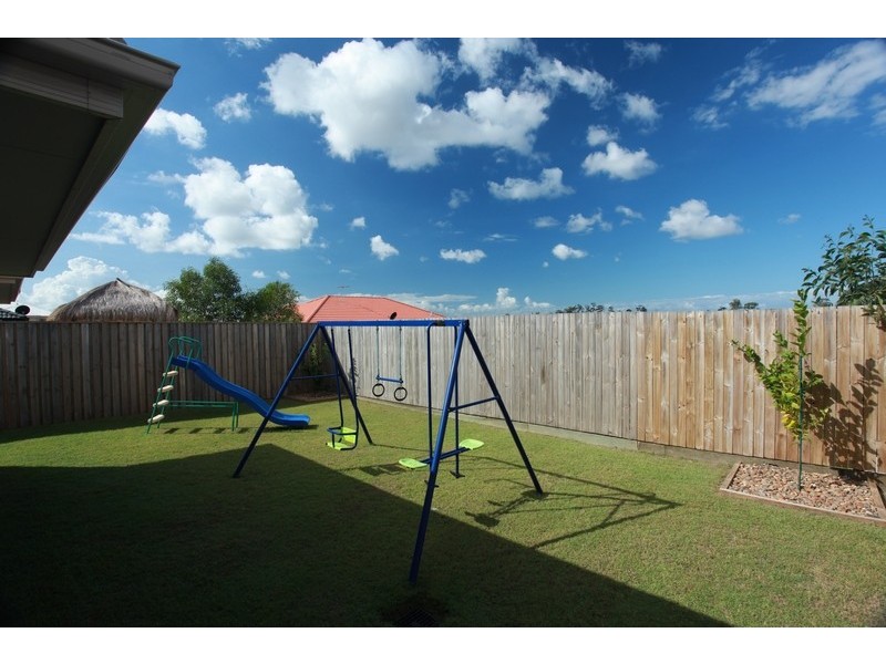 16 Morgan Street, North Lakes QLD 4509