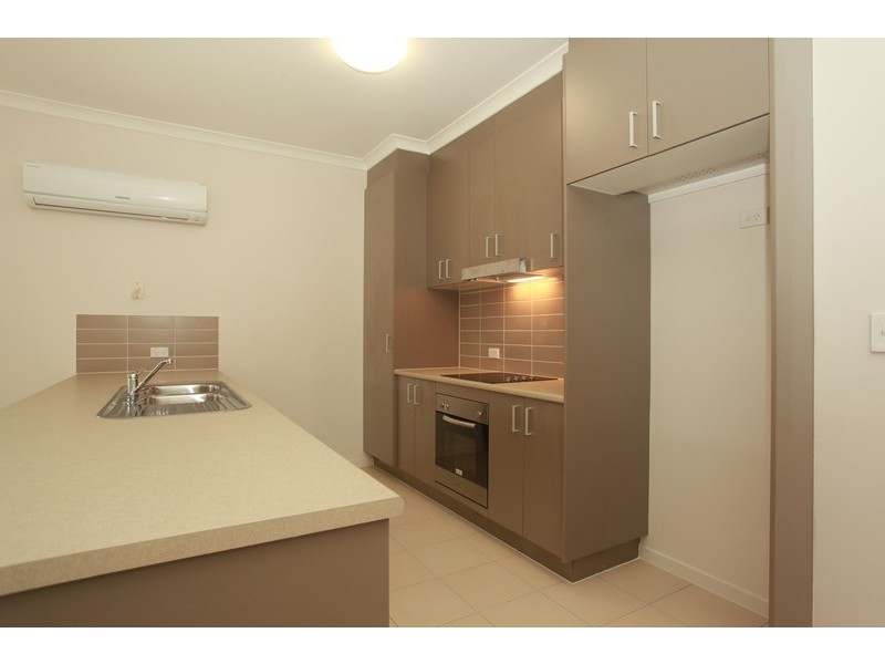 76 Nicklaus Parade, North Lakes QLD 4509