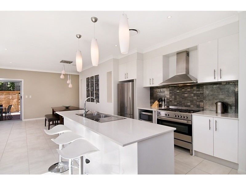 23 Kangaroo Street, North Lakes QLD 4509