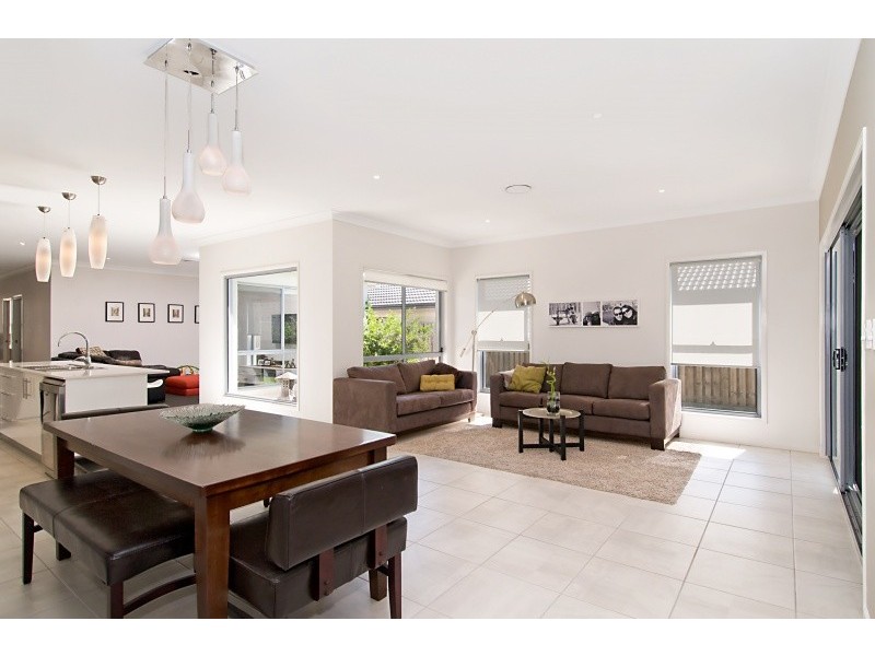 23 Kangaroo Street, North Lakes QLD 4509