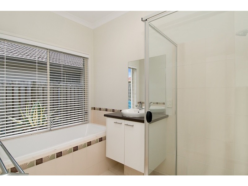 36 Lacebark Street, North Lakes QLD 4509