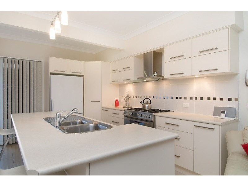 2/22 Satinay Parade, North Lakes QLD 4509