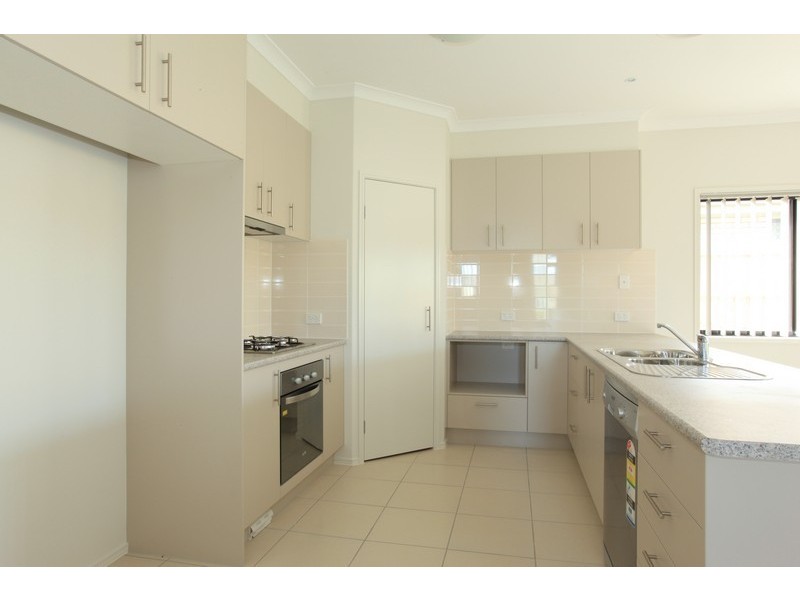 17 Kingdom Circuit, North Lakes QLD 4509