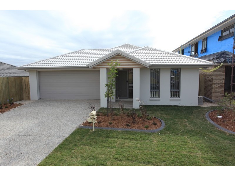 20 Chase Crescent, North Lakes QLD 4509