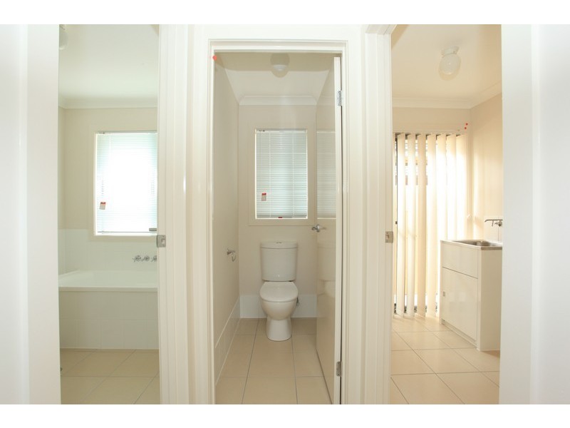 20 Chase Crescent, North Lakes QLD 4509