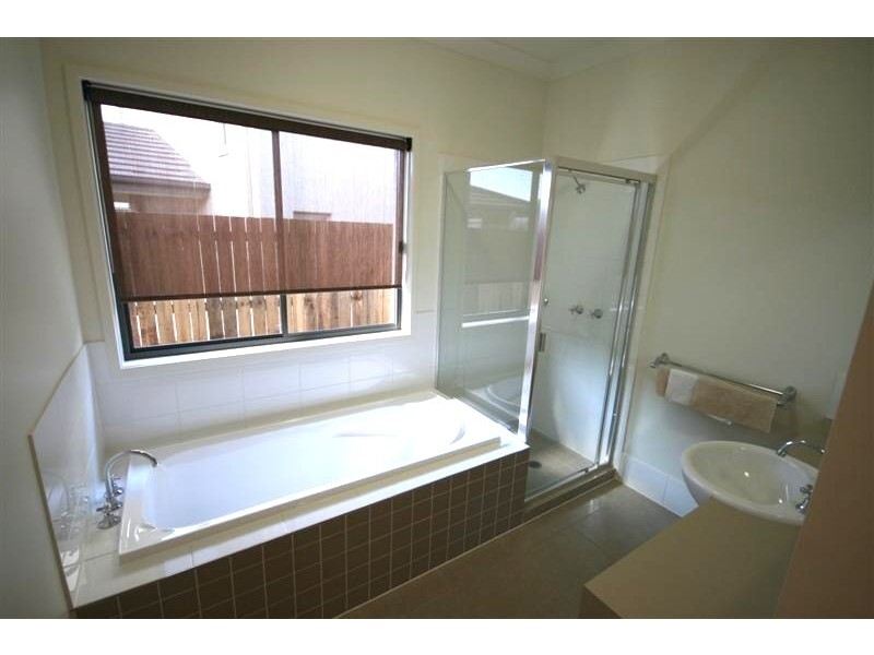21 Midyim St, North Lakes QLD 4509