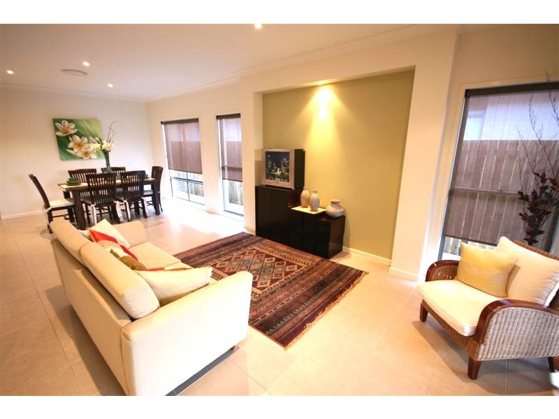 21 Midyim St, North Lakes QLD 4509