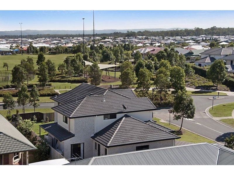 2 Redcedar Street, North Lakes QLD 4509
