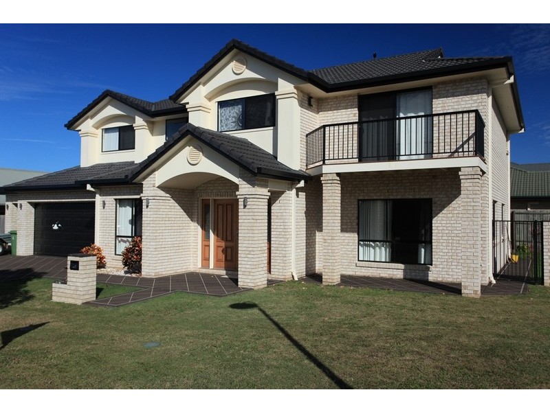 2 Redcedar Street, North Lakes QLD 4509